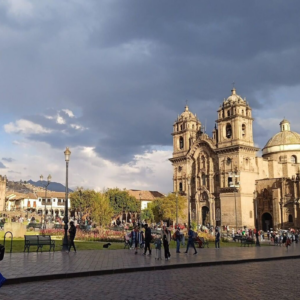 Claire-Visites-virtuelles-plaza-armas-Cusco