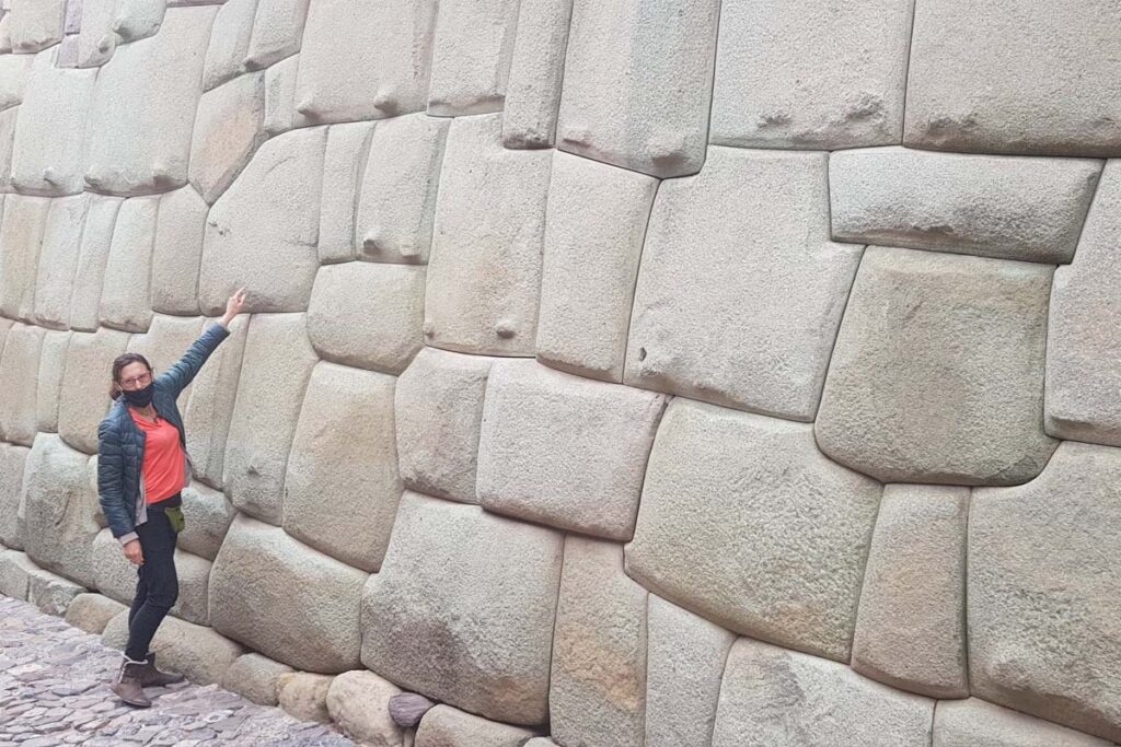 pierre aux 12 angles à Cuzco au Pérou